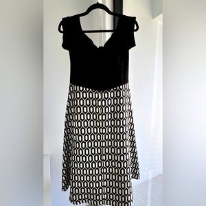 Eva Franco - Anthropologie - New Fit & Flare Dress with Geometric Design